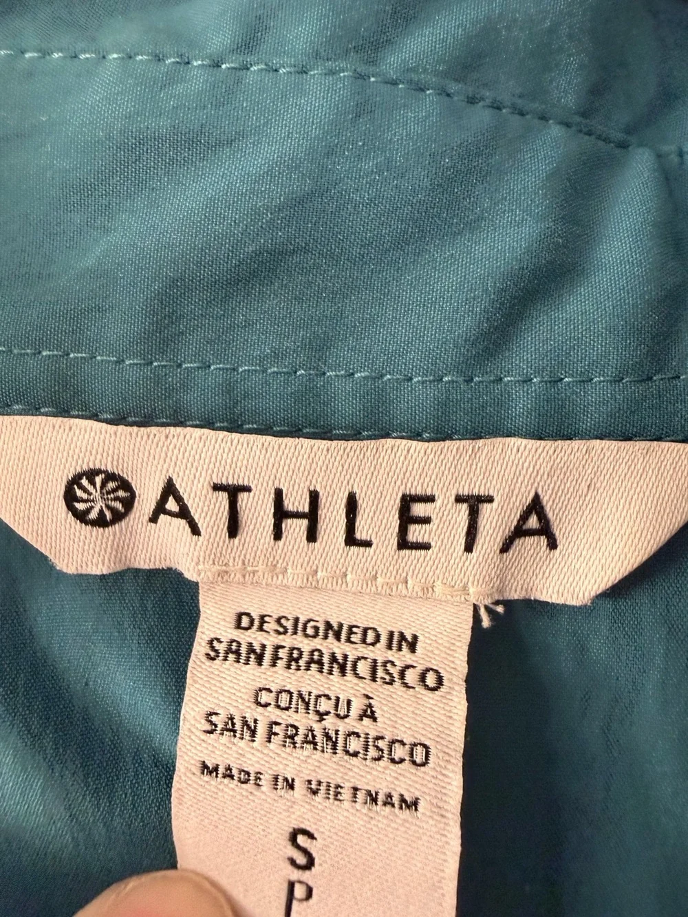 Athleta Teal Sleeveless Button-Down Collared Top